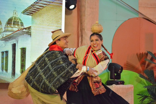 Comienza la edición 33 del Festival Nacional del Pasillo Colombiano; un homenaje a la música, la danza, la poesía y la tradición, como lo promueve la Alcaldía de Aguadas. Irá hasta el domingo y se inicia hoy con audiciones privadas, una ofrenda a los hermanos Hernández que fueron pieza clave en la difusión de la música nacional, serenata y primera ronda clasificatoria. Una oportunidad de visitar este municipio del norte de Caldas y conocer más su cultura. Comienza la edición 33 del Festival Nacional del Pasillo Colombiano; un homenaje a la música, la danza, la poesía y la tradición, como lo promueve la Alcaldía de Aguadas. Irá hasta el domingo y se inicia hoy con audiciones privadas, una ofrenda a los hermanos Hernández que fueron pieza clave en la difusión de la música nacional, serenata y primera ronda clasificatoria. Una oportunidad de visitar este municipio del norte de Caldas y conocer más su cultura.