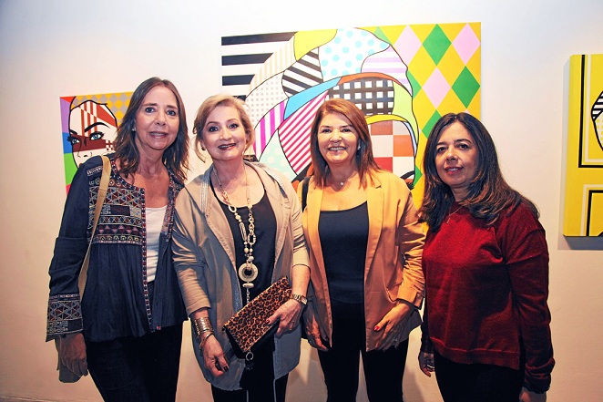 Mónica Londoño, Liliana Arroyave, Olga Giraldo y Ana María López.