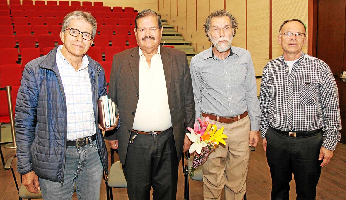 José Fernando Buriticá, Miguel Angel Idárraga, Álvaro Alzate y Alonso Idárraga.