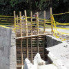 En la vereda El Cricerio hubo pérdida total de la banca, por lo cual la Secretaría de Infraestructura de Caldas ordenó la restricción del paso de vehículos pesados.