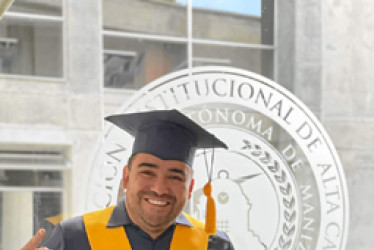 Foto | Henry Alberto Giraldo | LA PATRIA Camilo Tabares Vásquez obtuvo su título de magíster en Gestión de Proyectos y Desarrollo de Software de la Universidad Autónoma de Manizales.