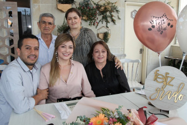 Fotos | Argemiro Idárraga | LA PATRIA Diego Mauricio Parra, Ana María Granada Vallejo, Carmenza Vallejo Cuartas, Juan Gregorio Granada y Angélica Granada Vallejo.