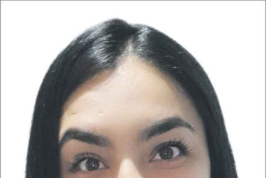 FELICITACIONES, en su grado le desean sus padres y hermanos a LAURA LUCIA CASTRO OCAMPO, Quien hoy recibe su grado como GEÓLOGA, en la Universidad de Caldas. Le desean muchos éxitos en su carrera profesional.