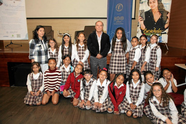 Fotos | Argemiro Idárraga | LA PATRIA En el Centro Cultural del Banco de la República se realizó la charla sobre Ana Joaquina Cárdenas, como parte del reconocimiento a las mujeres escritoras centenarias del Gran Caldas, II etapa. La charla estuvo a cargo de Albeiro Valencia Llano.