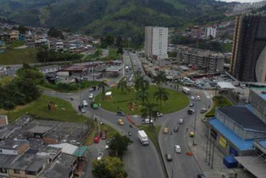  Foto | Luis Trejos  | LA PATRIA  Ayer arrancó la primera fase del Intercambiador de Los Cámbulos. La promesa es concluir en sep