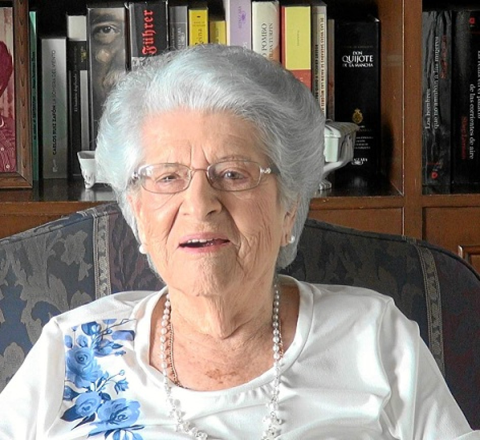 Foto| Carlos Mario Ríos | LAPATRIA ​​​​​​​Falleció Estela Jaramillo de Sáenz fundadora del hoy asilo San Vicente de Paul de Aguadas. Fue una mujer de particular condición que rebasó todos los títulos posibles, cuyo sentido de vida fue siempre, la caridad y el amor a los más necesitados. Su sensibilidad social y humana, no tuvieron límites al fundar junto con su esposo el doctor Félix Sáenz García (Fallecido), el Centro de Bienestar del Adulto Mayor San Vicente de Paul. Además al trasladarse a vivir en Medel