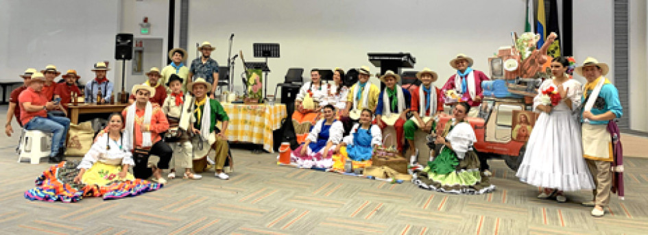 Foto | Henry Giraldo | LA PATRIA La Agrupación Folclórica Pasos de Mi Tierra, en conjunto con la Universidad Autónoma de Manizales y la Universidad Nacional sede Manizales audicionaron para el festival Danzando con el sol de Anapoima Cundinamarca 2023. La dirección de las Agrupaciones son de Lina Yiced Carmona Zuluaga y Julián Andrés Jiménez Arroyave. Foto | Henry Giraldo | LA PATRIA La Agrupación Folclórica Pasos de Mi Tierra, en conjunto con la Universidad Autónoma de Manizales y la Universidad Nacional sede Manizales audicionaron para el festival Danzando con el sol de Anapoima Cundinamarca 2023. La dirección de las Agrupaciones son de Lina Yiced Carmona Zuluaga y Julián Andrés Jiménez Arroyave.