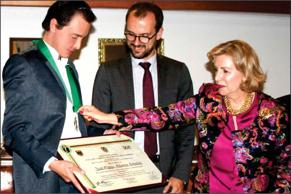 RECONOCIMIENTO - Juan Manuel Albornoz González - embajador de paz IBN. RECONOCIMIENTO - Juan Manuel Albornoz González - embajador de paz IBN.