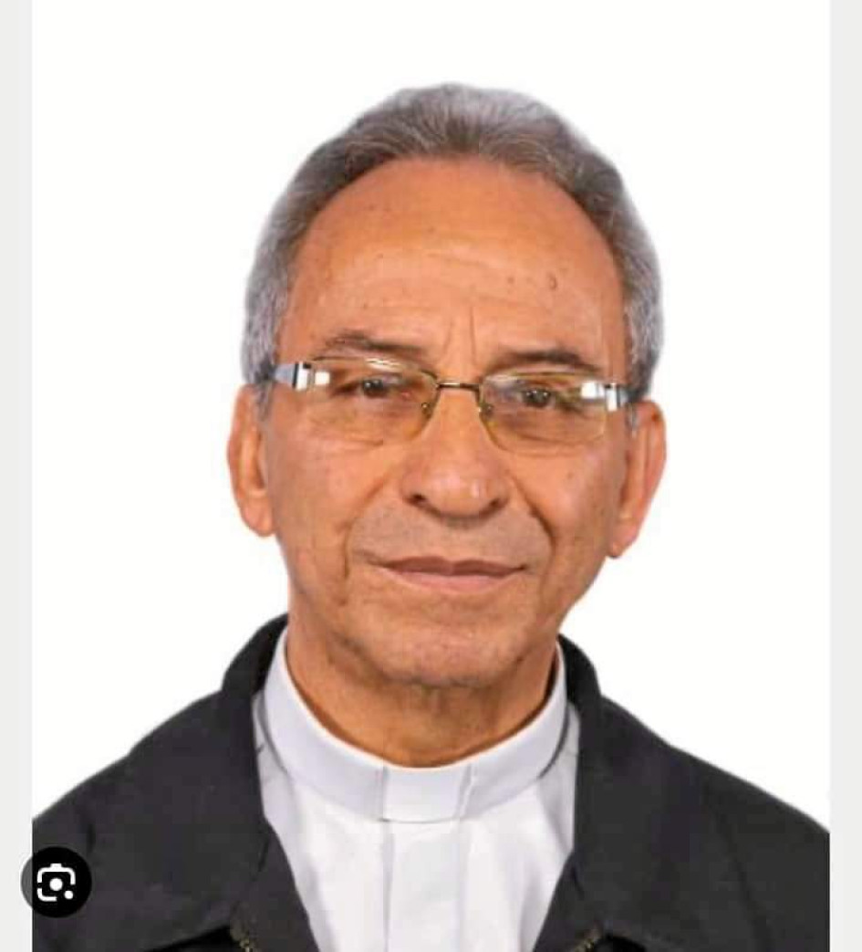 Foto | LA PATRIA El presbítero Julio Enrique Martínez Zuluaga, luego de una larga enfermedad, falleció el domingo en Aranzazu, municipio del que era oriundo. Ejerció como sacerdote 50 años en varios municipios de Caldas como Chinchiná, Aguadas, Pácora, Manizales y Villamaría. Su familia confirmó que sus últimos días los pasó en su casa después de someterse a varias intervenciones médicas. En Villamaría es recordado por empeñarse en reconstruir la Parroquia Nuestra Señora del Rosario. “Tristeza es lo que sie