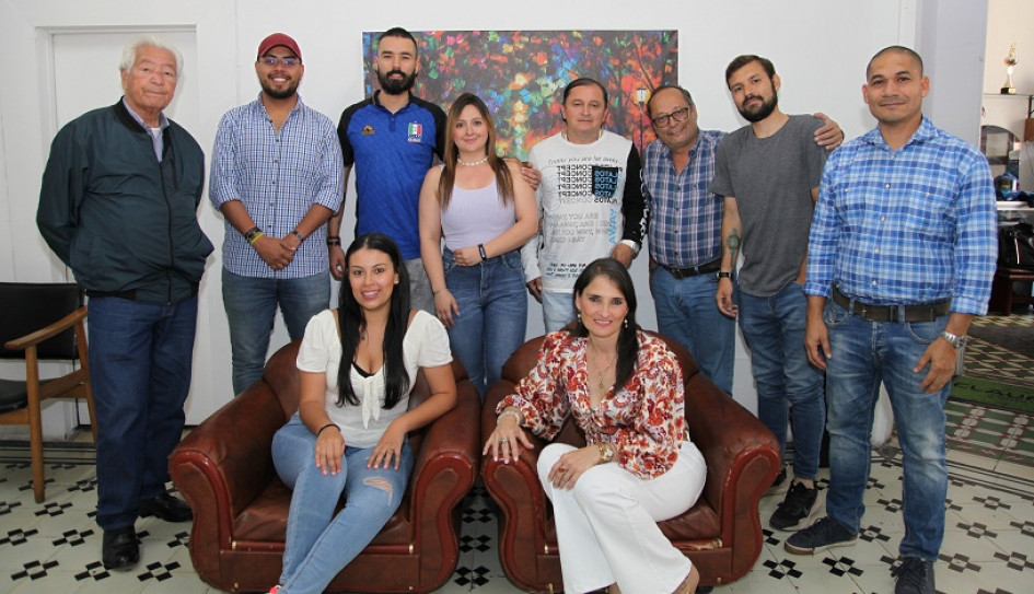 Foto | Argmiro Idárraga | LA PATRIA Olga Patricia Valencia Salazar, Mariana Orozco, Luis Fernando Valencia Álvarez, Octavio Zapata Ospina, Juan Guillermo Mancera, Ximena Ceballos Londoño, Daniel Muñoz Díaz, Jorge Iván Meza Franco, Jacobo Osorio Álvarez y Robinsón Salazar.