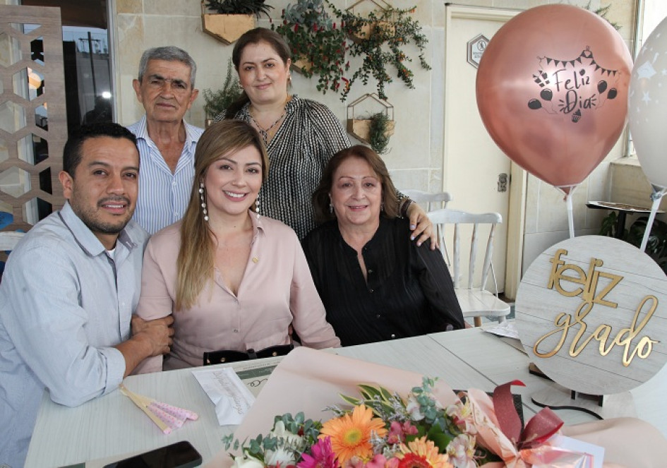 Fotos | Argemiro Idárraga | LA PATRIA Diego Mauricio Parra, Ana María Granada Vallejo, Carmenza Vallejo Cuartas, Juan Gregorio Granada y Angélica Granada Vallejo.