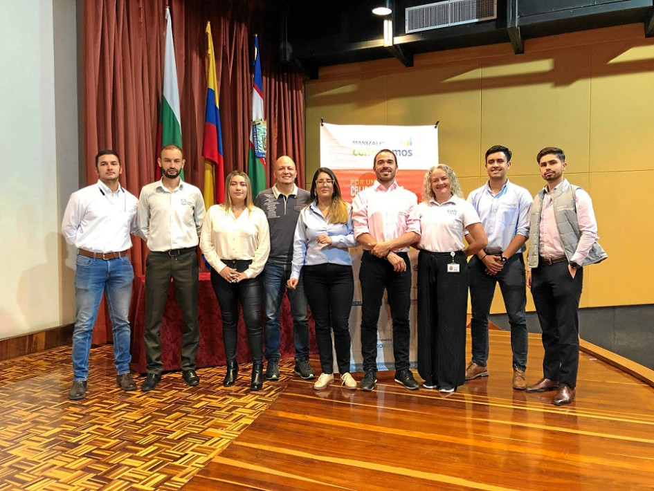 Foto | Cortesía | LA PATRIA Equipo base de Manizales Cómo Vamos y aliados del programa:Gabriel Alfonso Mogollón Rojas, Manuel Fernando García Pérez, Mariana Corredor Lucuara, Alejandro Marín Pineda, Margarita Laverde Galvis, Daniel Hurtado Cano, director de Manizales Cómo Vamos; Margarita María Maya Ortega, Mateo Becerra Restrepo y Santiago Molina Osorio.