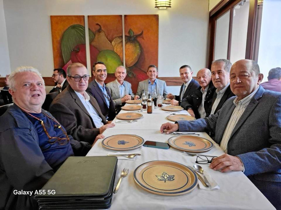 Coronel (r) Armando Mejía, mayor (r) Jorge Cenén Zuluaga, coronel (r) Juan Carlos Arango, mayor (r) Alfredo Arango, coronel (r) Carlos Augusto Ospina, teniente coronel (r) Juan Alberto Montes, mayor (r) Gustavo Gil, coronel (r) Eliécer Ospina y coronel (r) Ramón Elías Ospina.