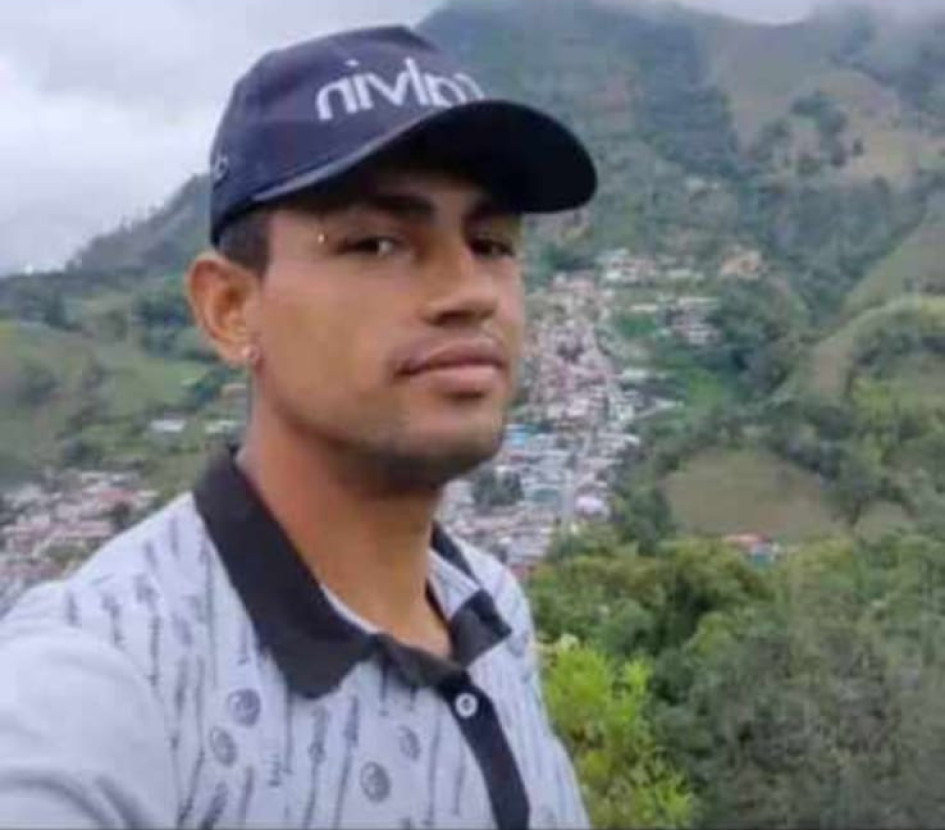 Nelson Maurico Álvarez Isaza, asesinado en Manzanares. Nelson Maurico Álvarez Isaza