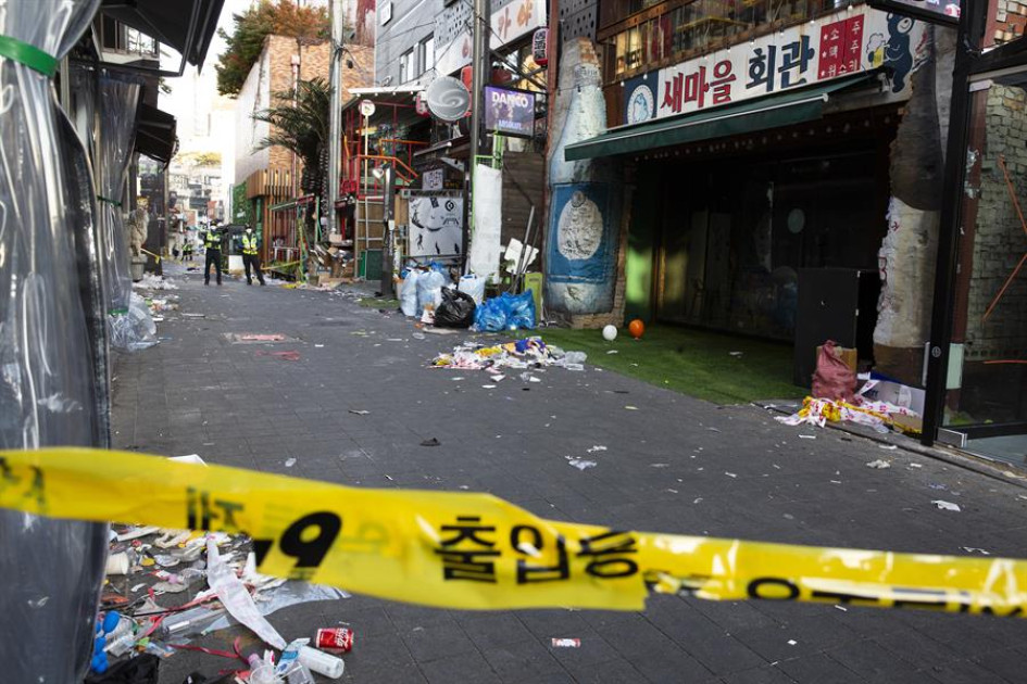 Corea del Sur declara luto e investiga avalancha humana que dejó 154 muertos Corea del Sur declara luto e investiga avalancha humana que dejó 154 muertos