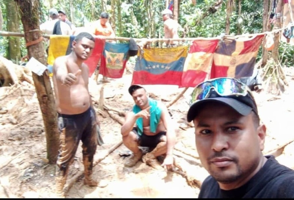 Migrantes desafían el infierno verde (parte I) Migrantes desafían el infierno verde (parte I)