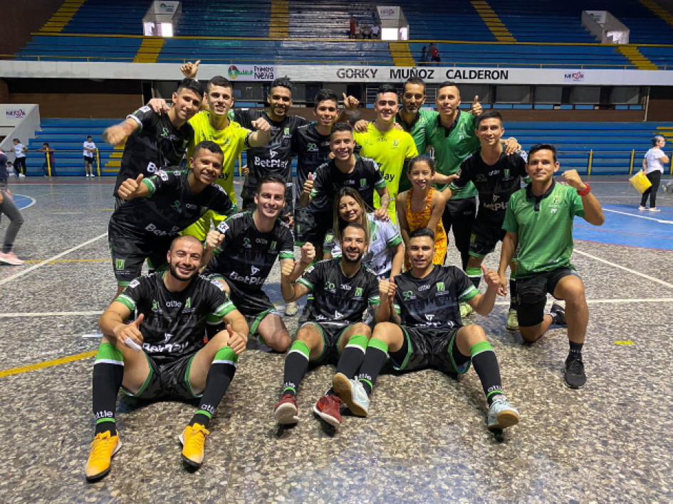 El equipo de fútbol sala de la U. de Manizales perdió la ida. El equipo de fútbol sala de la U. de Manizales perdió la ida.