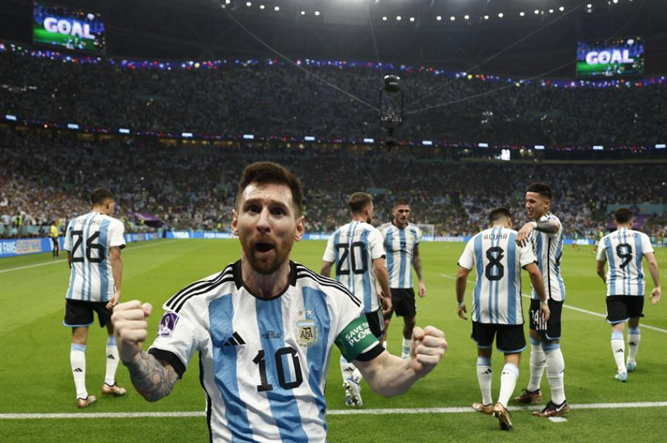 El capitán albiceleste, Lionel Messi, celebra uno de los goles que le dieron la victoria a su combinado nacional sobre los mexicanos. El capitán albiceleste, Lionel Messi, celebra uno de los goles que le dieron la victoria a su combinado nacional sobre los mexicanos.