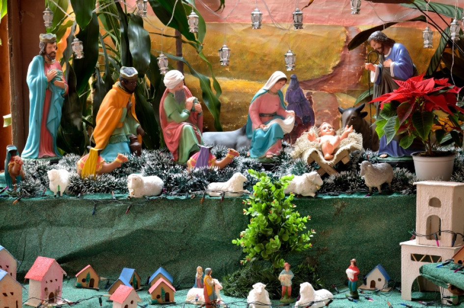 Pesebre en la casa de Alba Teresa Ocampo, sector de El Alto, Salamina. Pesebre en la casa de Alba Teresa Ocampo, sector de El Alto, Salamina.