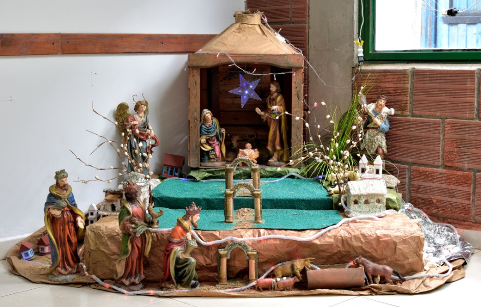 Pesebre en el Hogar Nuestra Señora de las Mercedes, de Salamina. Pesebre en el Hogar Nuestra Señora de las Mercedes, de Salamina.