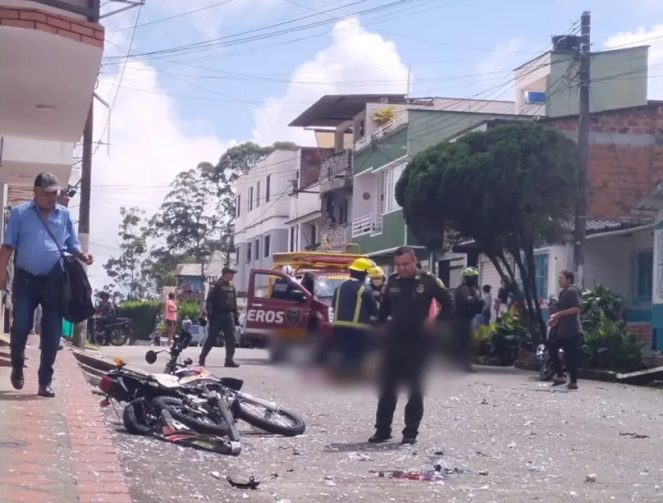 Este es el accidente en el que murió la persona por la explosión de la pólvora. Este es el accidente en el que murió la persona por la explosión de la pólvora.