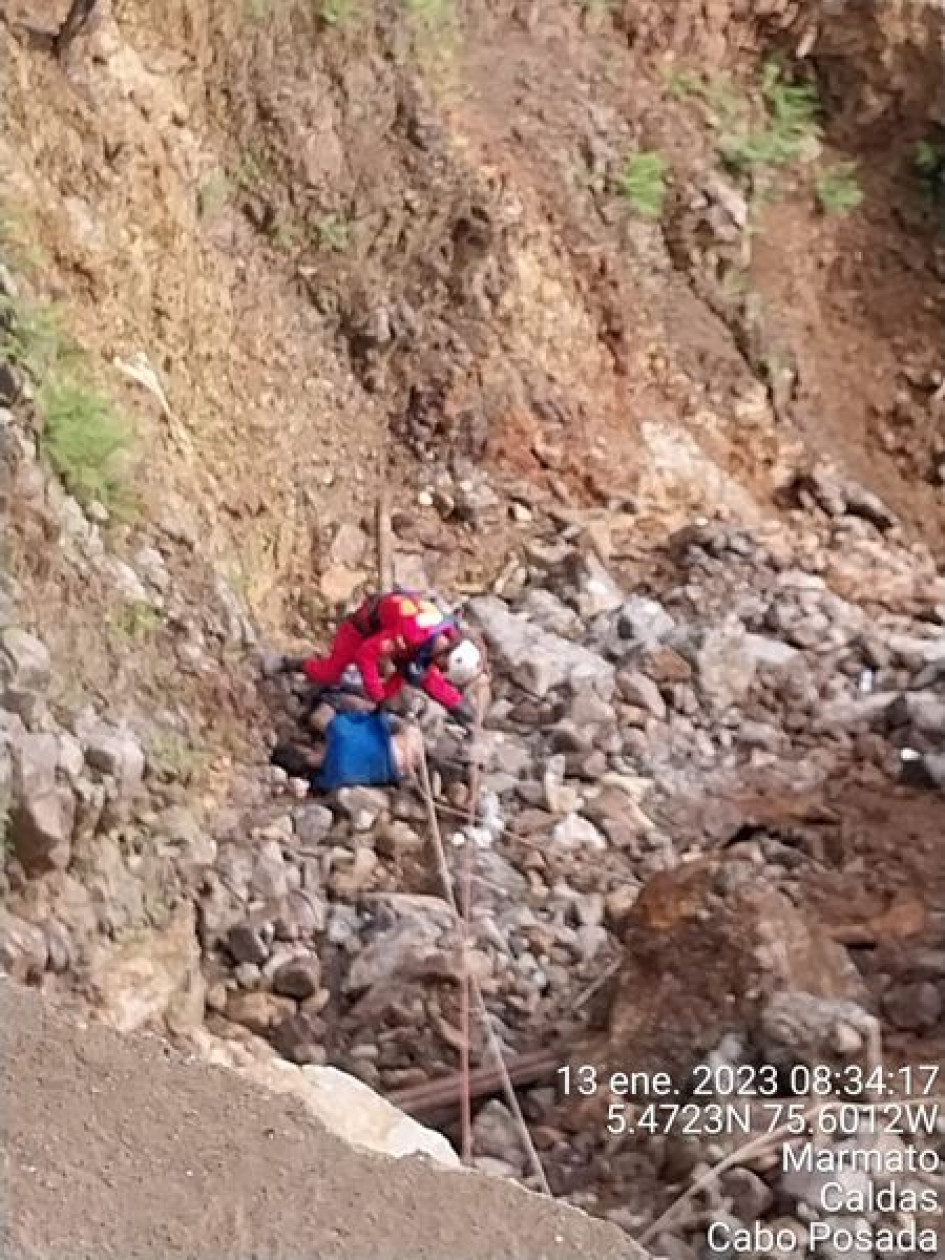 La persona rodó 30 metros.