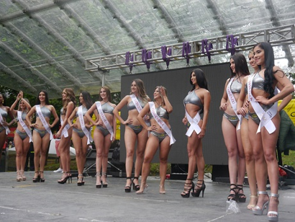 El concurso de belleza Chica Cristal 2023 repitió candidatas de años pasados.