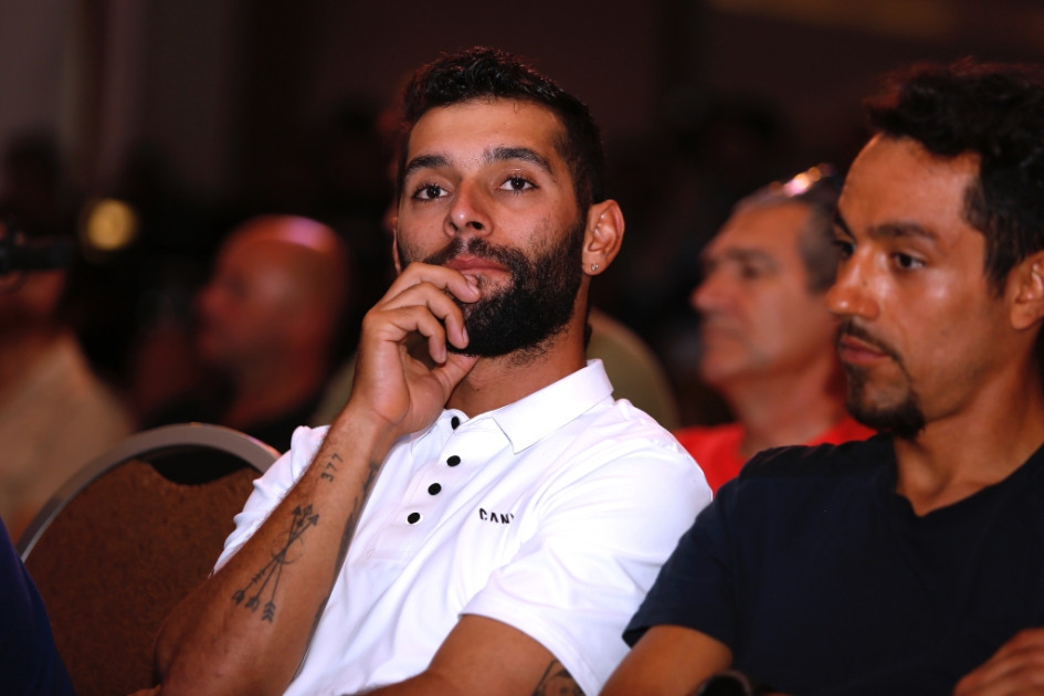 El esprinter antioqueño Fernando Gaviria (izquierda) fue presentado como la gran estrella del Movistar Team para la temporada del 2023. El esprinter antioqueño Fernando Gaviria (izquierda) fue presentado como la gran estrella del Movistar Team para la temporada del 2023.