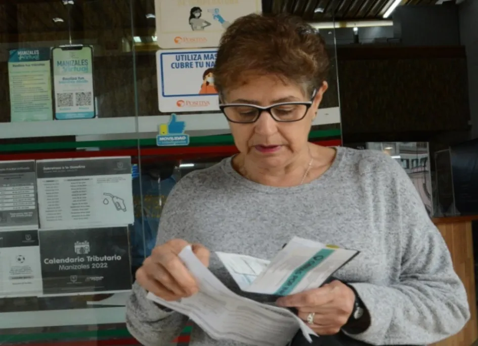 Usuarios consultan por facturas de predial