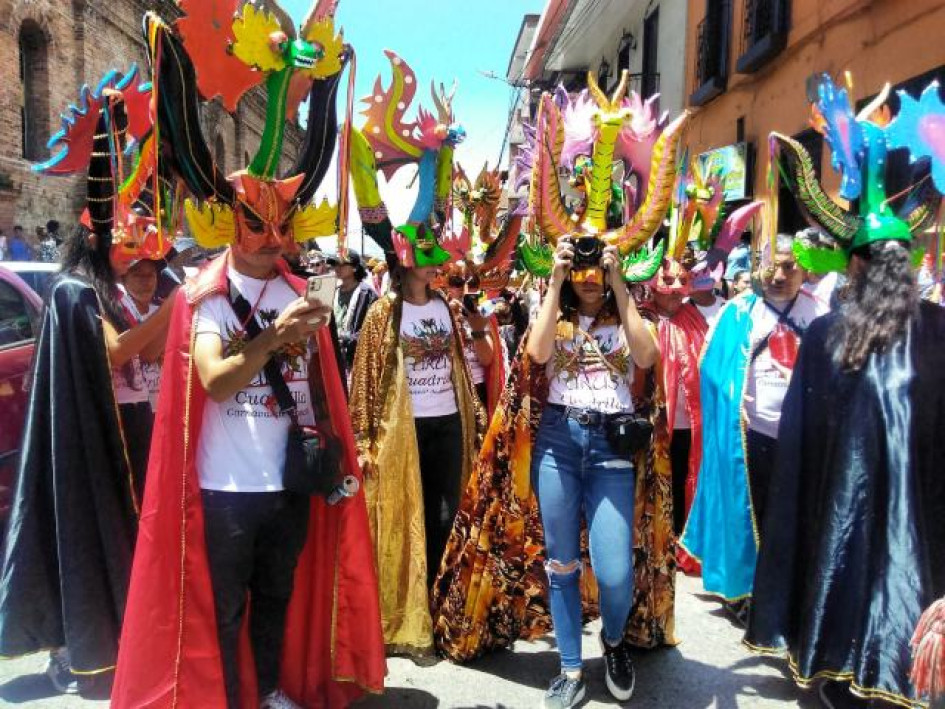 Rumbo al carnaval del Diablo en Riosucio Rumbo al carnaval del Diablo en Riosucio
