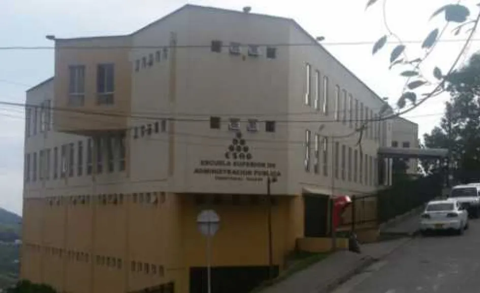 Sede de la Escuela Superior de Administración Pública en Manizales. 