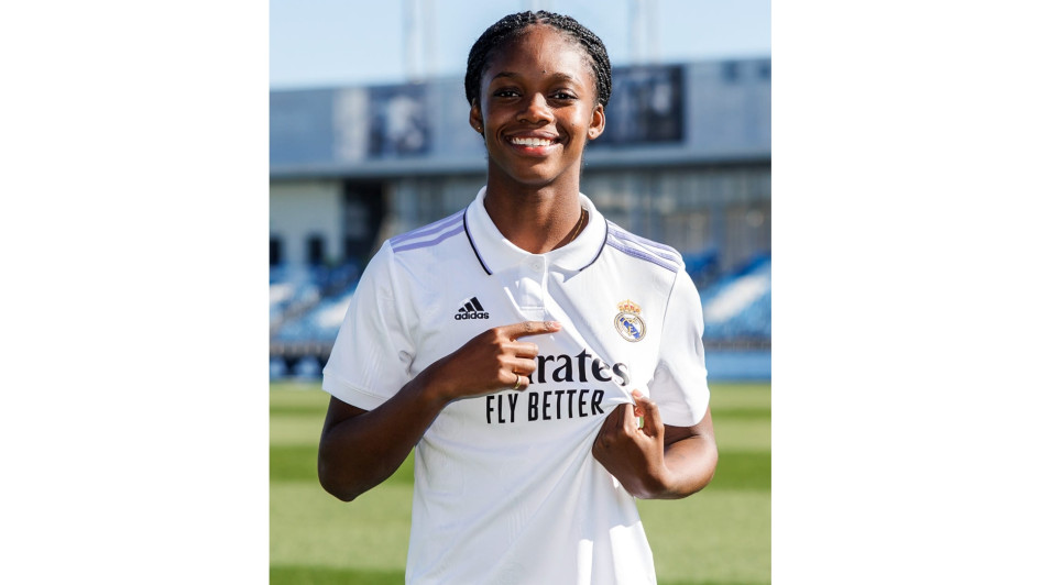 La futbolista vallecaucana firmó un contrato por tres temporadas en el cuadro español. La futbolista vallecaucana firmó un contrato por tres temporadas en el cuadro español.