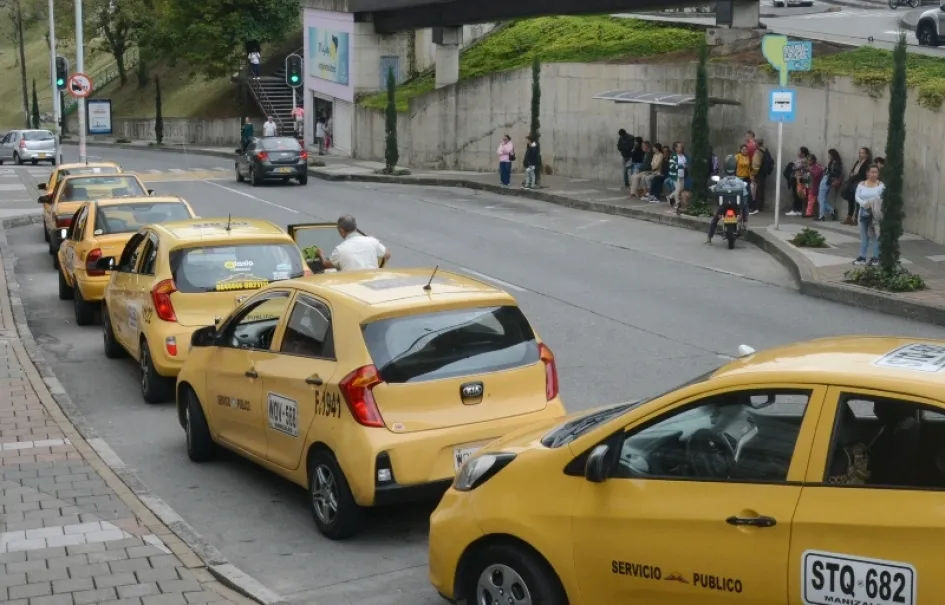Los taxistas del país protestarán mañana, entre otros motivos, por la incursión de las plataformas digitales. Los taxistas del país protestarán mañana, entre otros motivos, por la incursión de las plataformas digitales.