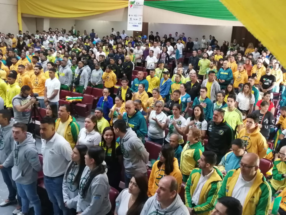 El Teatro 8 de Junio, lleno con las delegaciones de las disciplinas que participarán en las justas nacionales. El Teatro 8 de Junio, lleno con las delegaciones de las disciplinas que participarán en las justas nacionales.