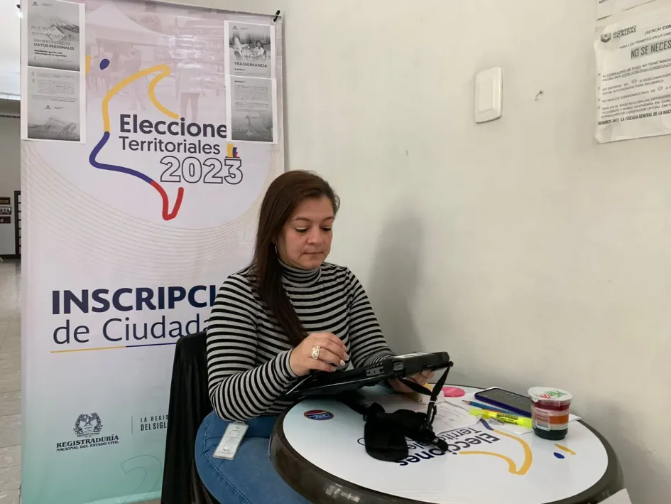 Los puntos móviles están ubicados en centros comerciales, en la Terminal de Manizales y en las alcaldías de Anserma, Villamaría y La Dorada. Los puntos móviles están ubicados en centros comerciales, en la Terminal de Manizales y en las alcaldías de Anserma, Villamaría y La Dorada.