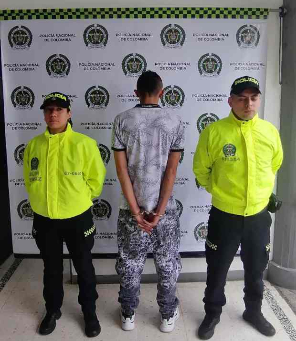 Detenido por homicidio. Detenido por homicidio.
