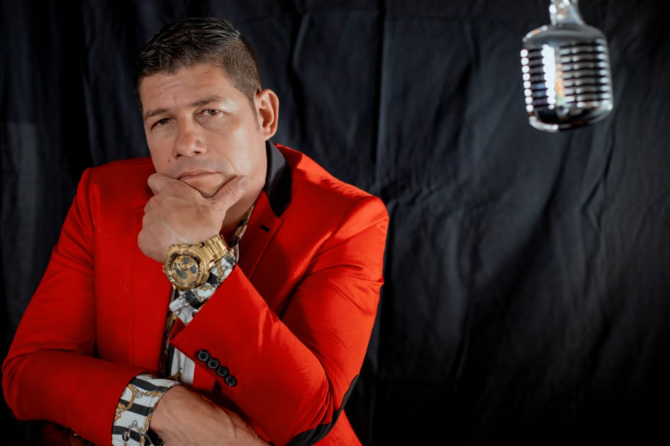 José Hernando Quintero, más conocido como El Samaneño. Oriundo de Samaná Caldas. José Hernando Quintero, más conocido como El Samaneño. Oriundo de Samaná Caldas.