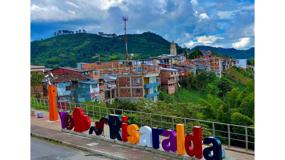 Vista de uno de los sitios emblemáticos de Risaralda, en el bajo occidente de Caldas. Vista de uno de los sitios emblemáticos de Risaralda, en el bajo occidente de Caldas.