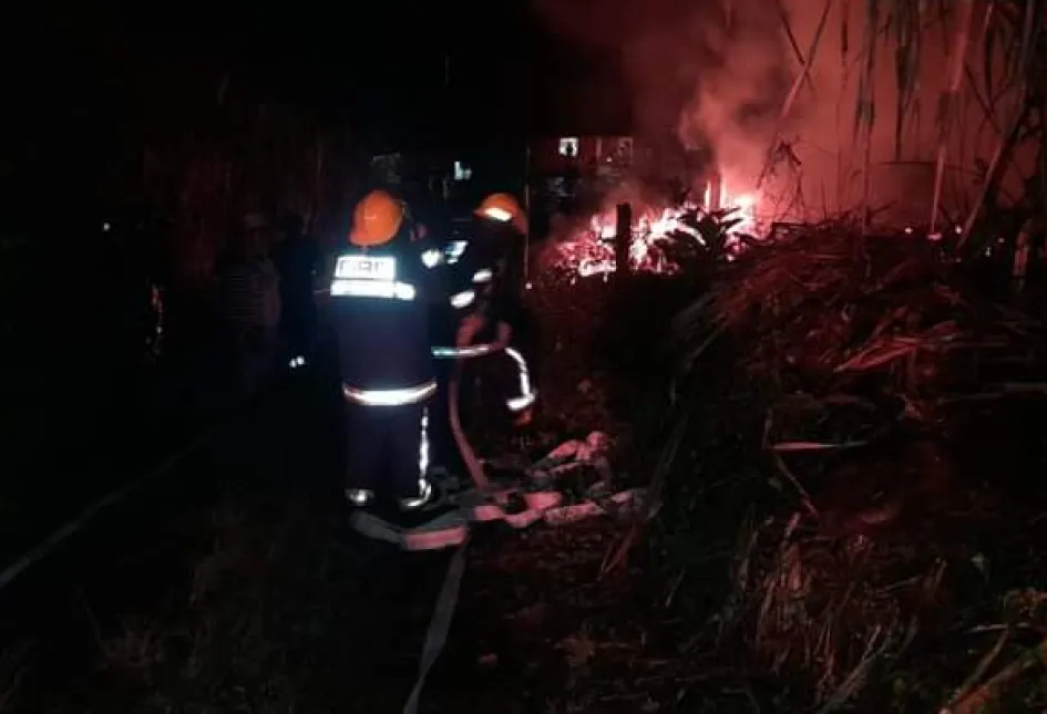 Incendio en un trapiche de Supía (Caldas). Incendio en un trapiche de Supía (Caldas).