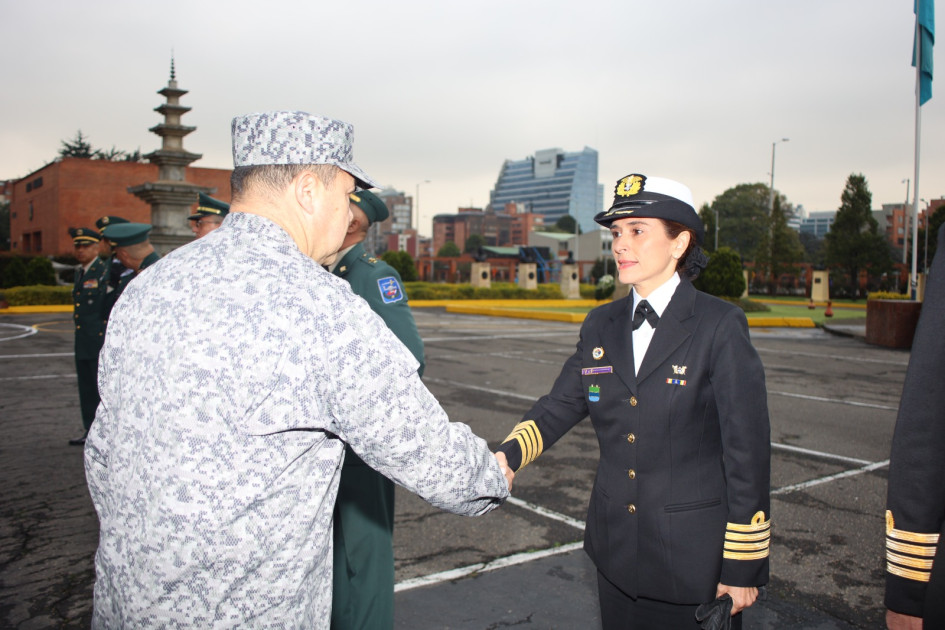 Capitán de navío Beatriz Helena García Restrepo. Este año se convertirá en contralmirante. Capitán de navío Beatriz Helena García Restrepo. Este año se convertirá en contralmirante.