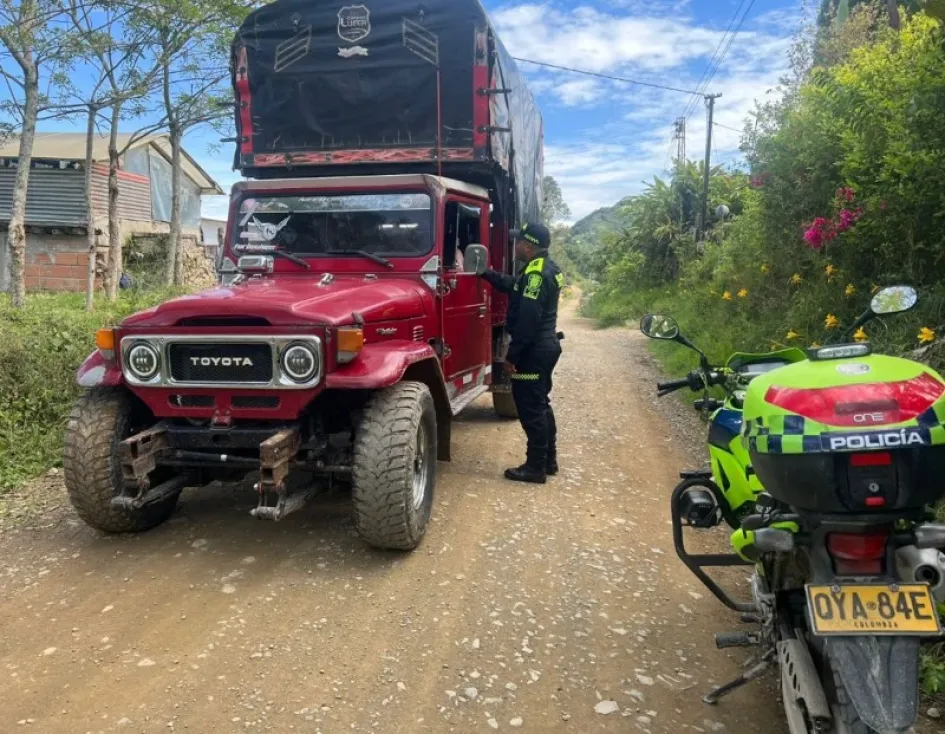 Los operativos de control de la Policía en Caldas. Los operativos de control de la Policía en Caldas.