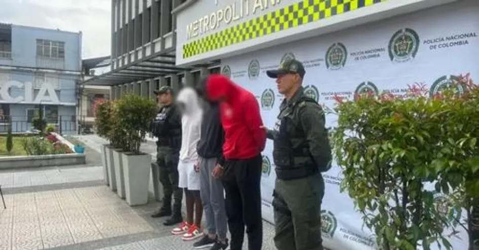 Los jugadores del Once Caldas detenidos. Detenidos.
