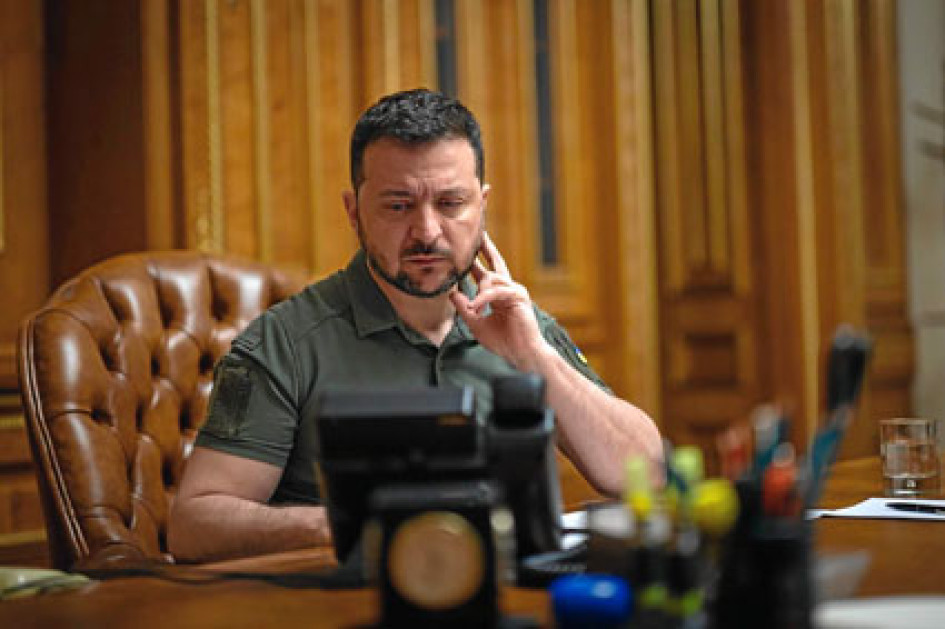 Volodímir Zelenski llevaba esperando más de un año la llamada del lider chino Volodímir Zelenski llevaba esperando más de un año la llamada del lider chino