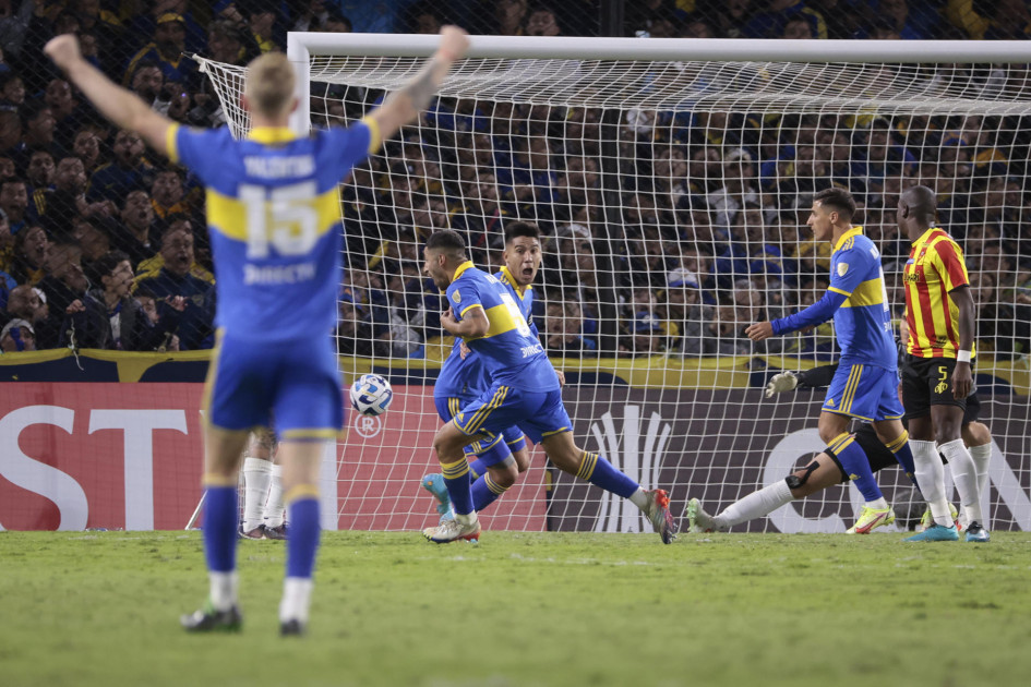 Un agónico gol de Alan Varela (centro) en el minuto 99 le dio la victoria a Boca Juniors sobre el cuadro matecaña. Un agónico gol de Alan Varela (centro) en el minuto 99 le dio la victoria a Boca Juniors sobre el cuadro matecaña.