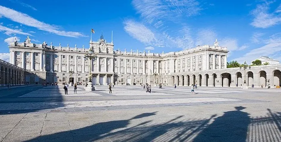 Compre sus vuelos a Madrid y visite estos lugares Compre sus vuelos a Madrid y visite estos lugares