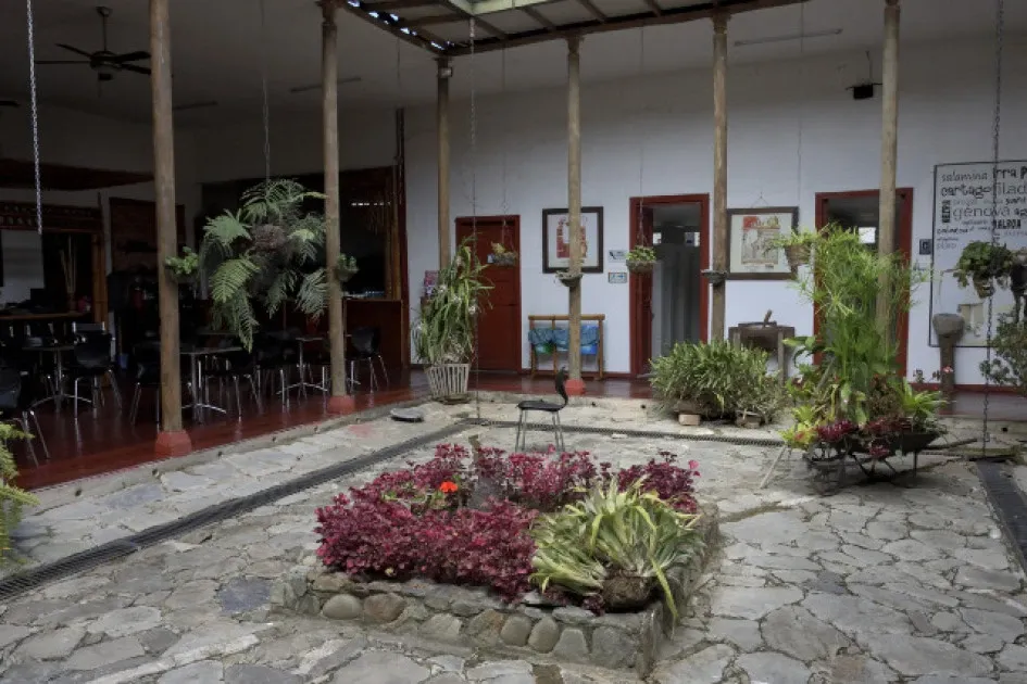La Fundación Escuela Taller de Caldas en Salamina. La Fundación Escuela Taller de Caldas en Salamina.