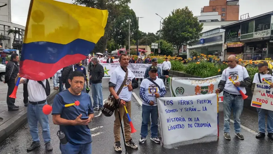 Libertad y orden, marcha en respaldo a la Fuerza Pública en Manizales Libertad y orden, marcha en respaldo a la Fuerza Pública en Manizales