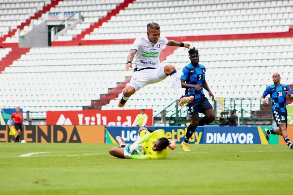 Dayro Moreno fue el protagonista del partido, logró el gol del Once y tuvo varias opciones de lograr el triunfo. Dayro Moreno fue el protagonista del partido, logró el gol del Once y tuvo varias opciones de lograr el triunfo.