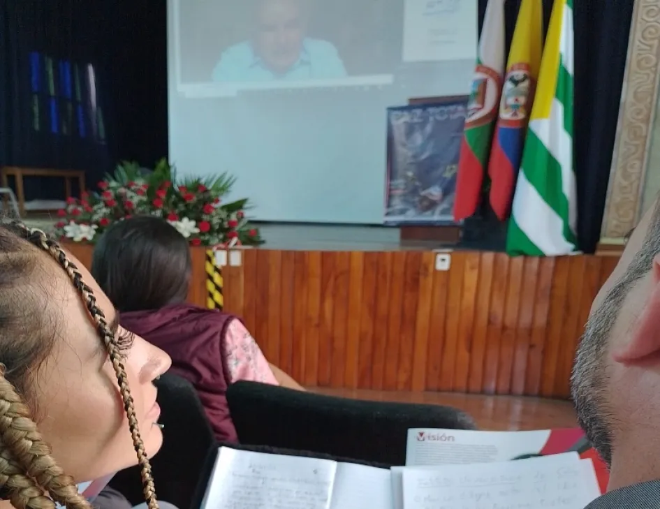 El Foro Nacional Juvenil de Política del Instituto Técnico San Rafael concluiría hoy luego de dos días de exposición de ponencias de estudiantes sobre la paz total.