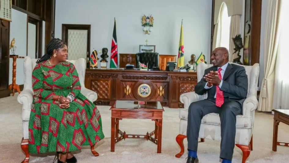 La vicepresidenta de Colombia, Francia Márquez, acompañada del presidente de Kenia, William Ruto. La vicepresidenta de Colombia, Francia Márquez, acompañada del presidente de Kenia, William Ruto.